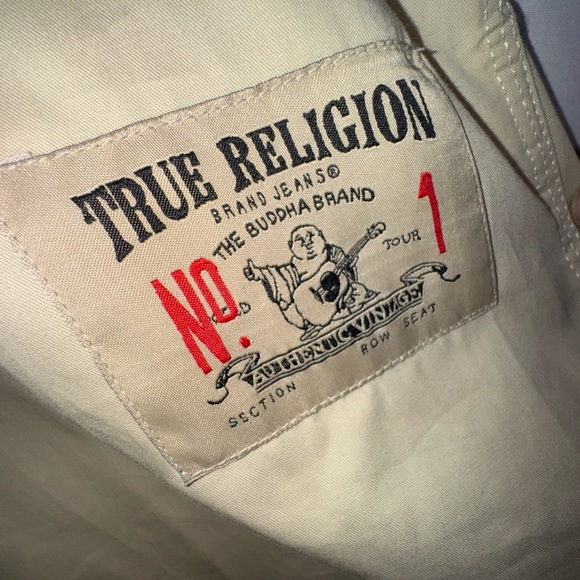 True Religion Men's Beige Button Down Shirt MSRP $79 NWT - Picture 3 of 5